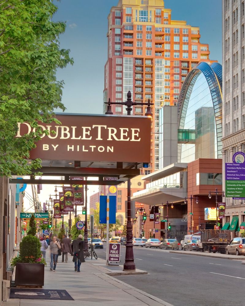 DoubleTree by Hilton Philadelphia Center City image 1